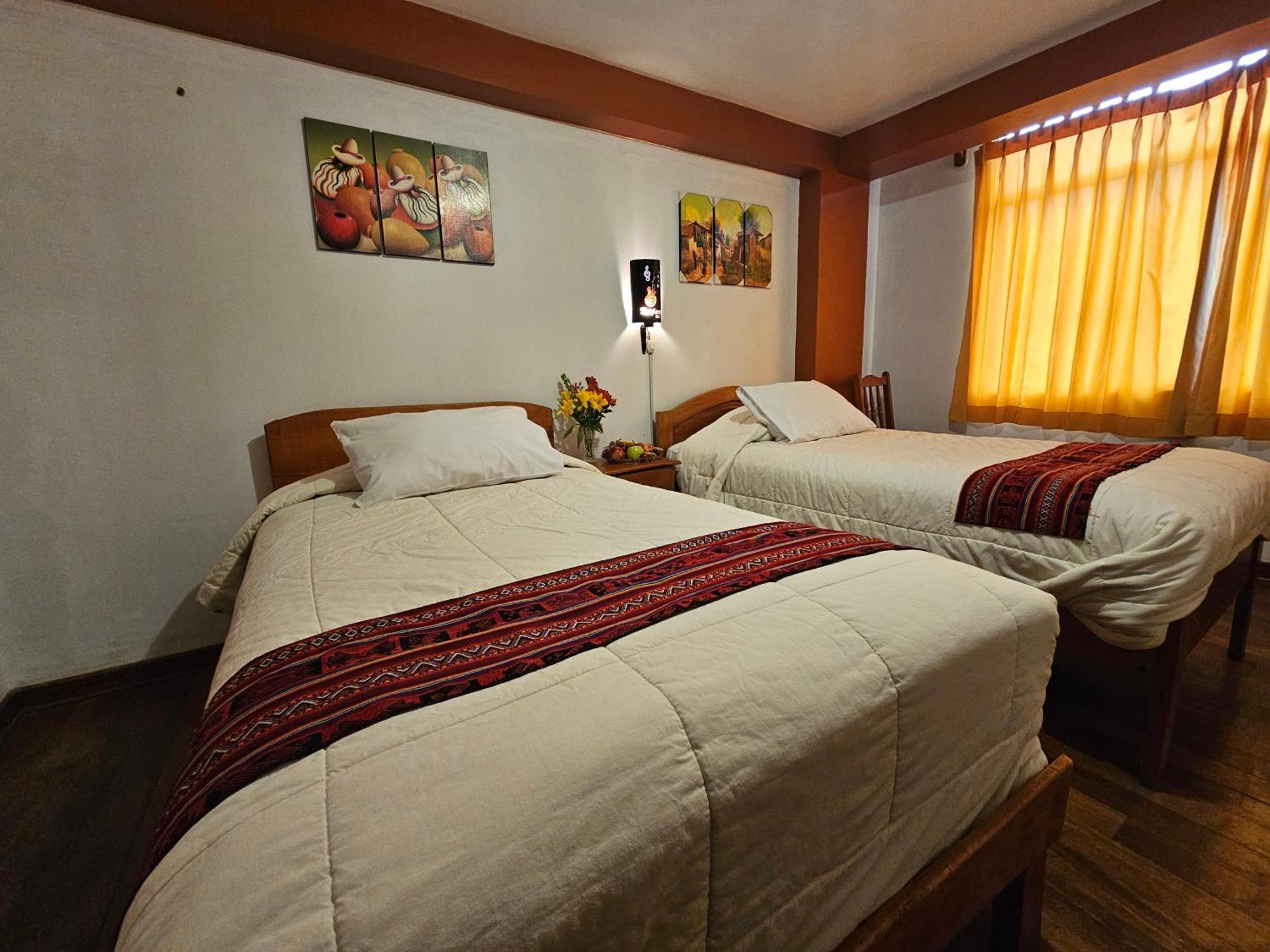 Hostal Con Vista A La Ciudad Santa Ana Cuzco Esterno foto