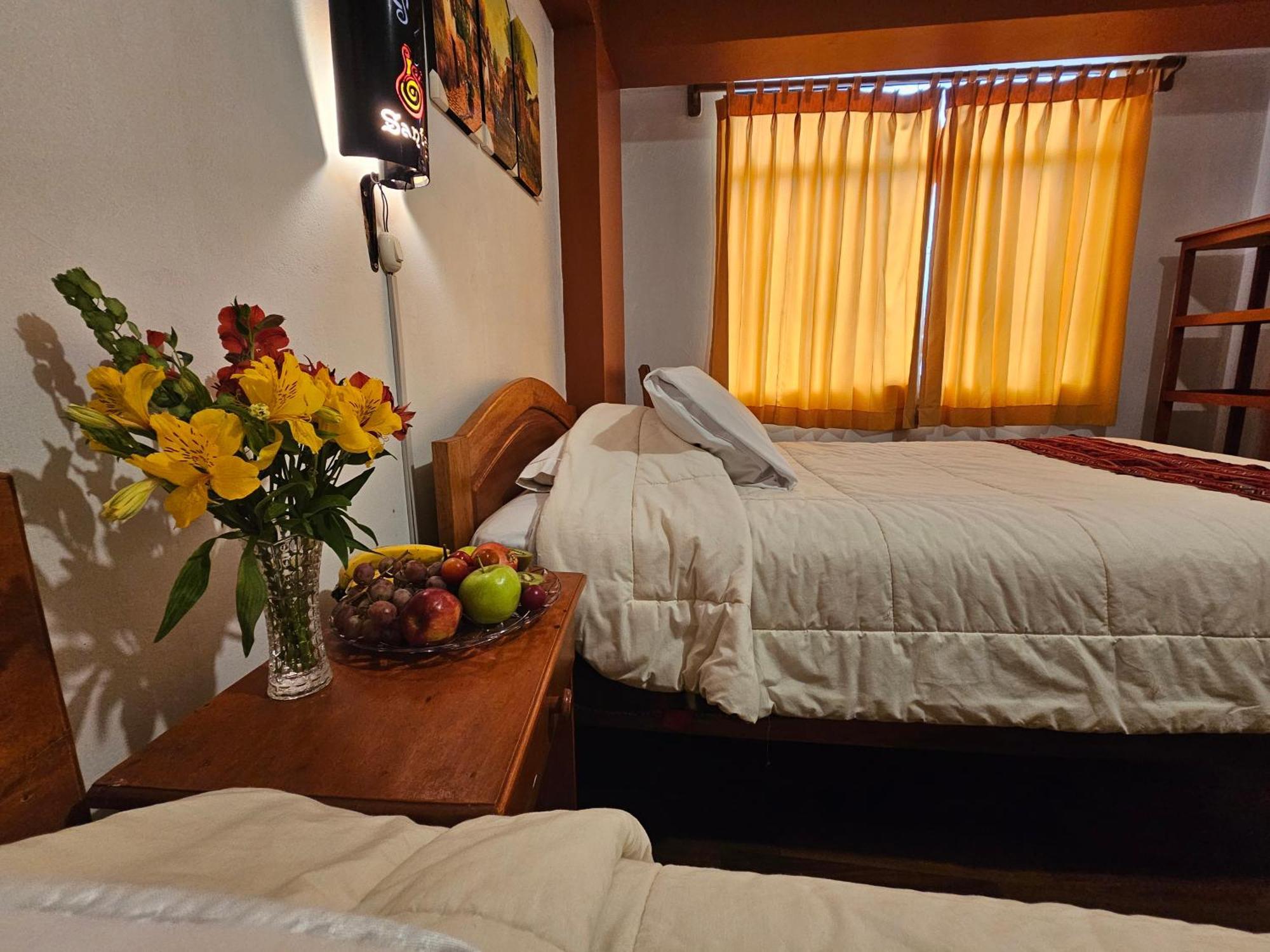 Hostal Con Vista A La Ciudad Santa Ana Cuzco Esterno foto