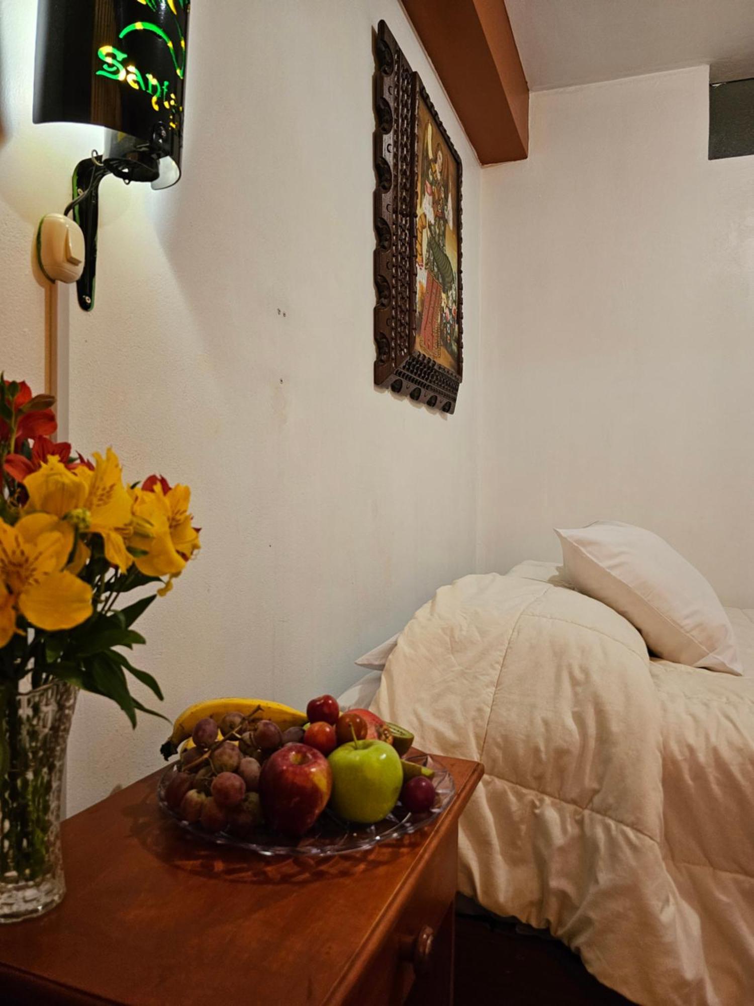 Hostal Con Vista A La Ciudad Santa Ana Cuzco Esterno foto