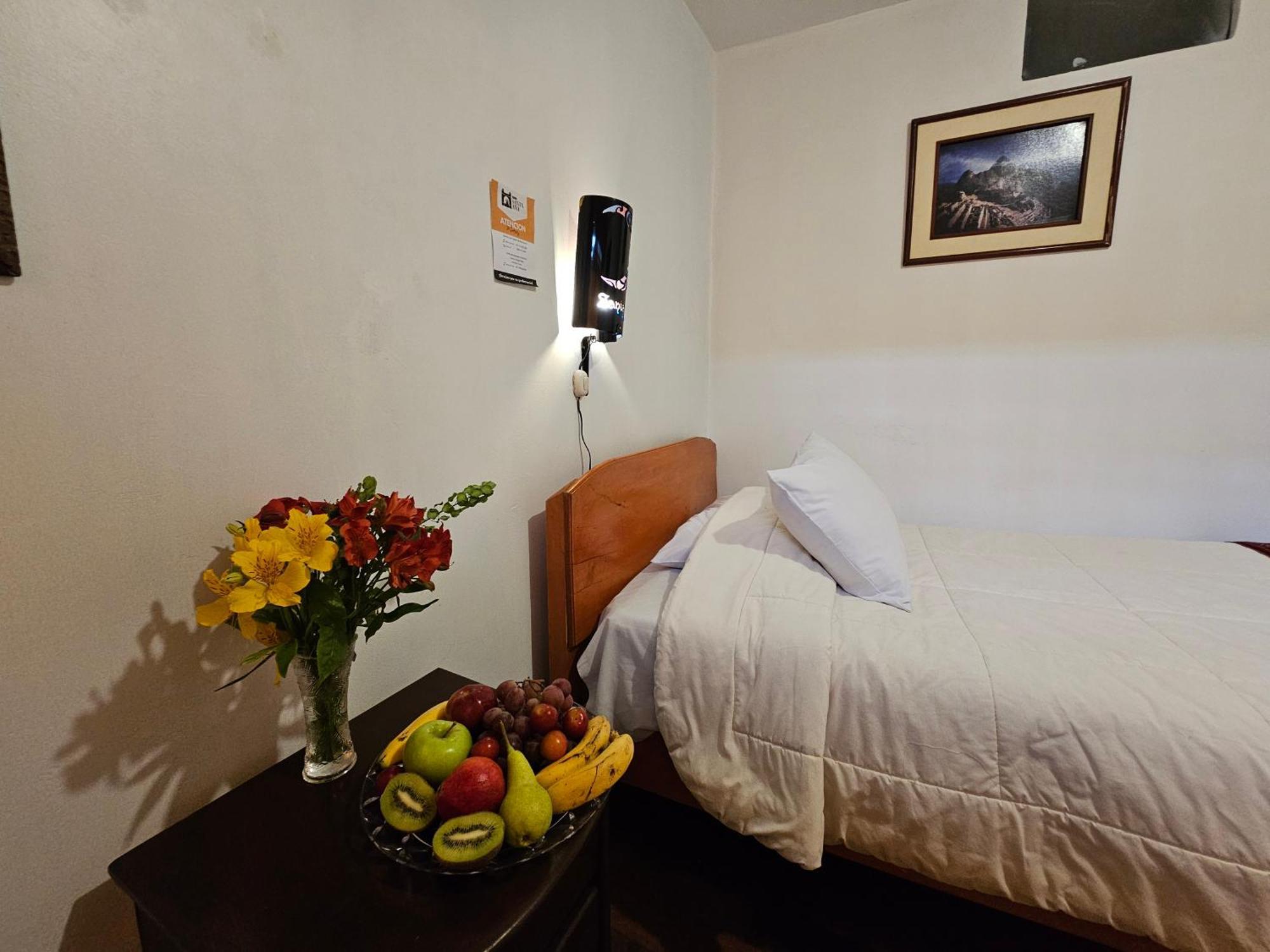 Hostal Con Vista A La Ciudad Santa Ana Cuzco Esterno foto