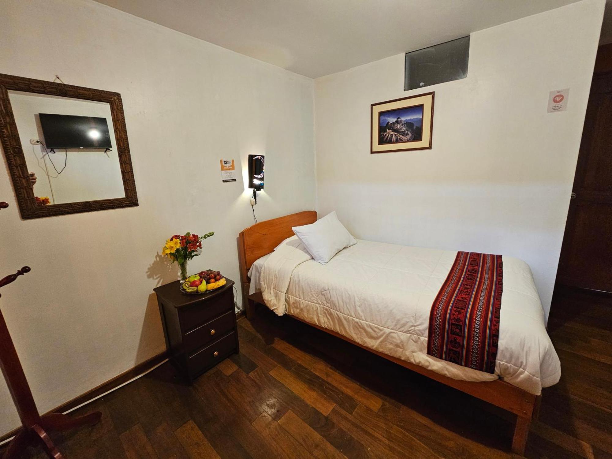 Hostal Con Vista A La Ciudad Santa Ana Cuzco Esterno foto