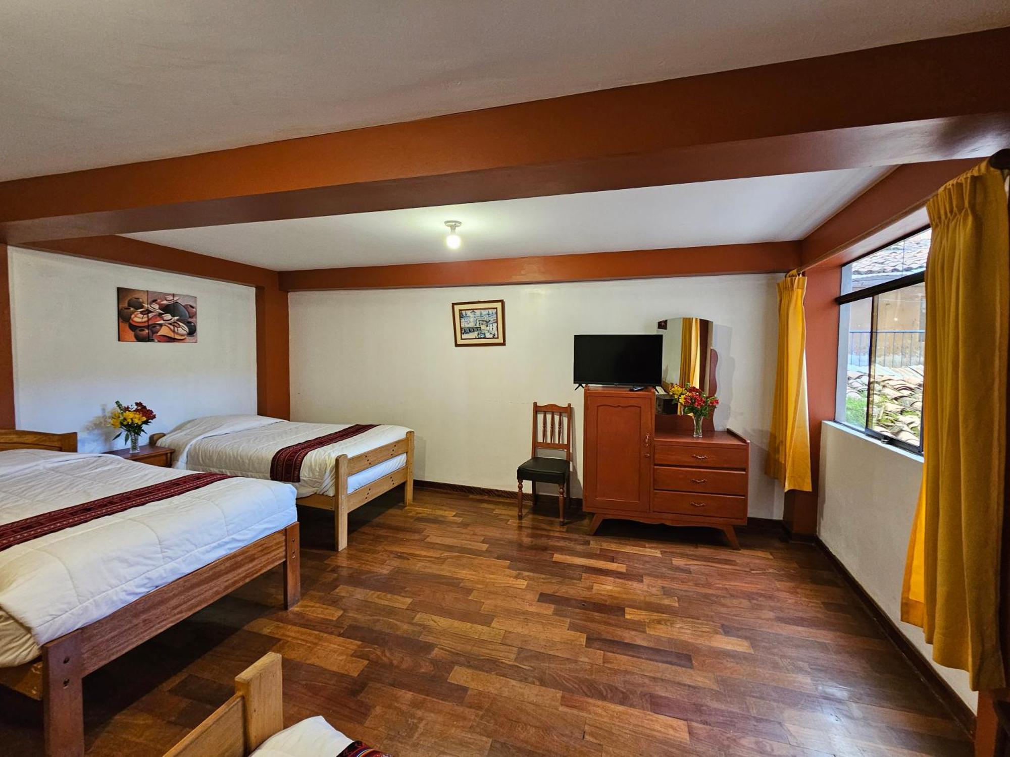 Hostal Con Vista A La Ciudad Santa Ana Cuzco Esterno foto