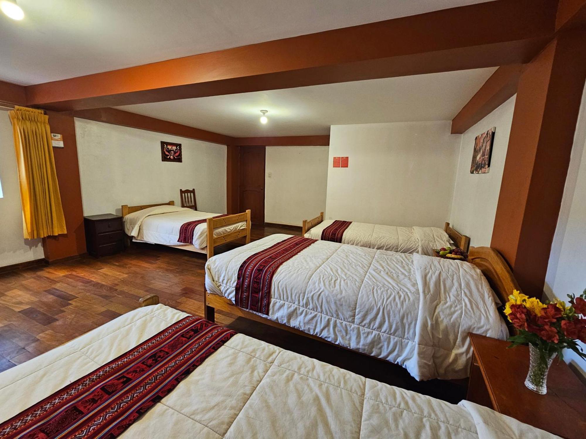 Hostal Con Vista A La Ciudad Santa Ana Cuzco Esterno foto