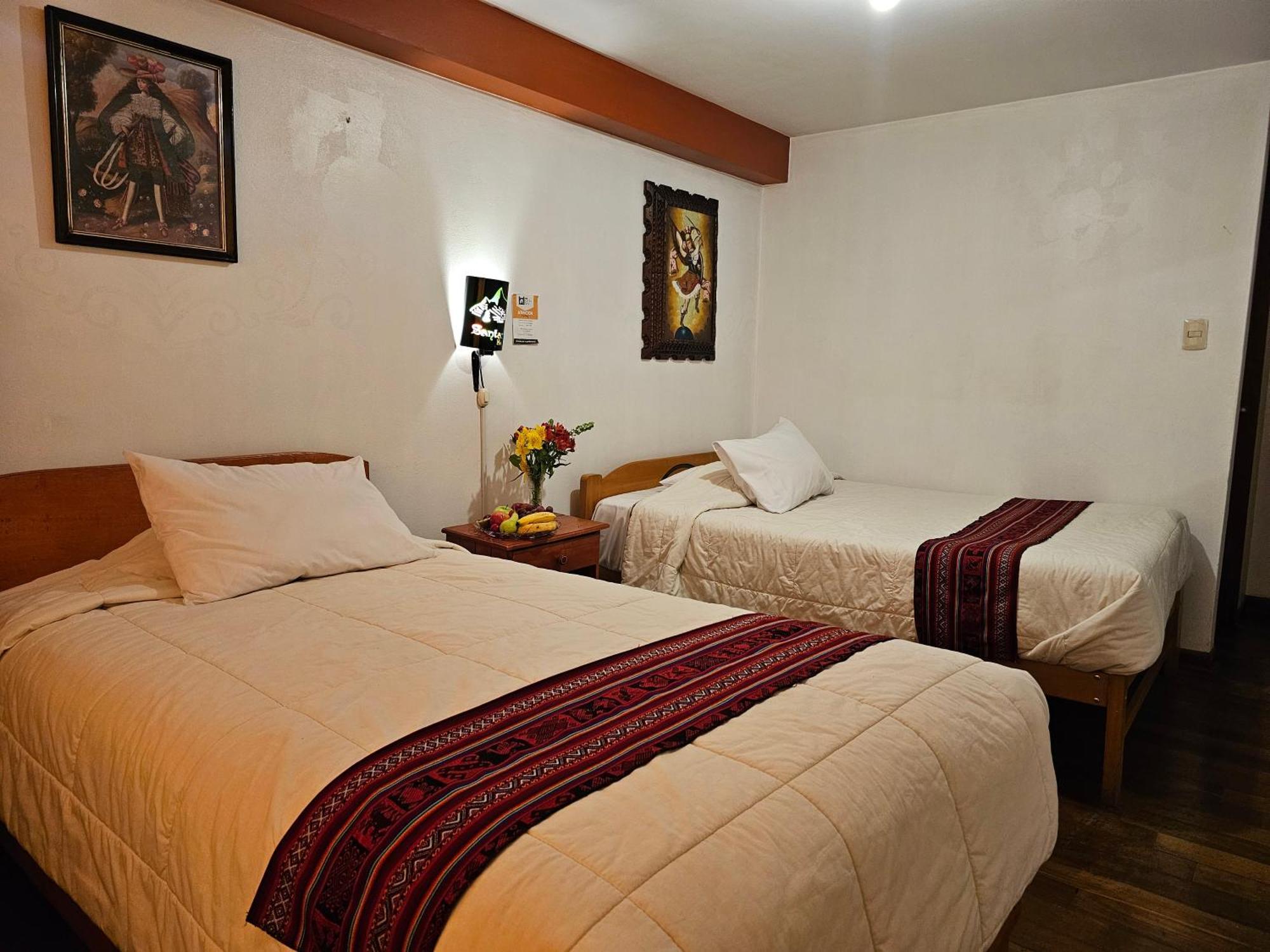 Hostal Con Vista A La Ciudad Santa Ana Cuzco Esterno foto