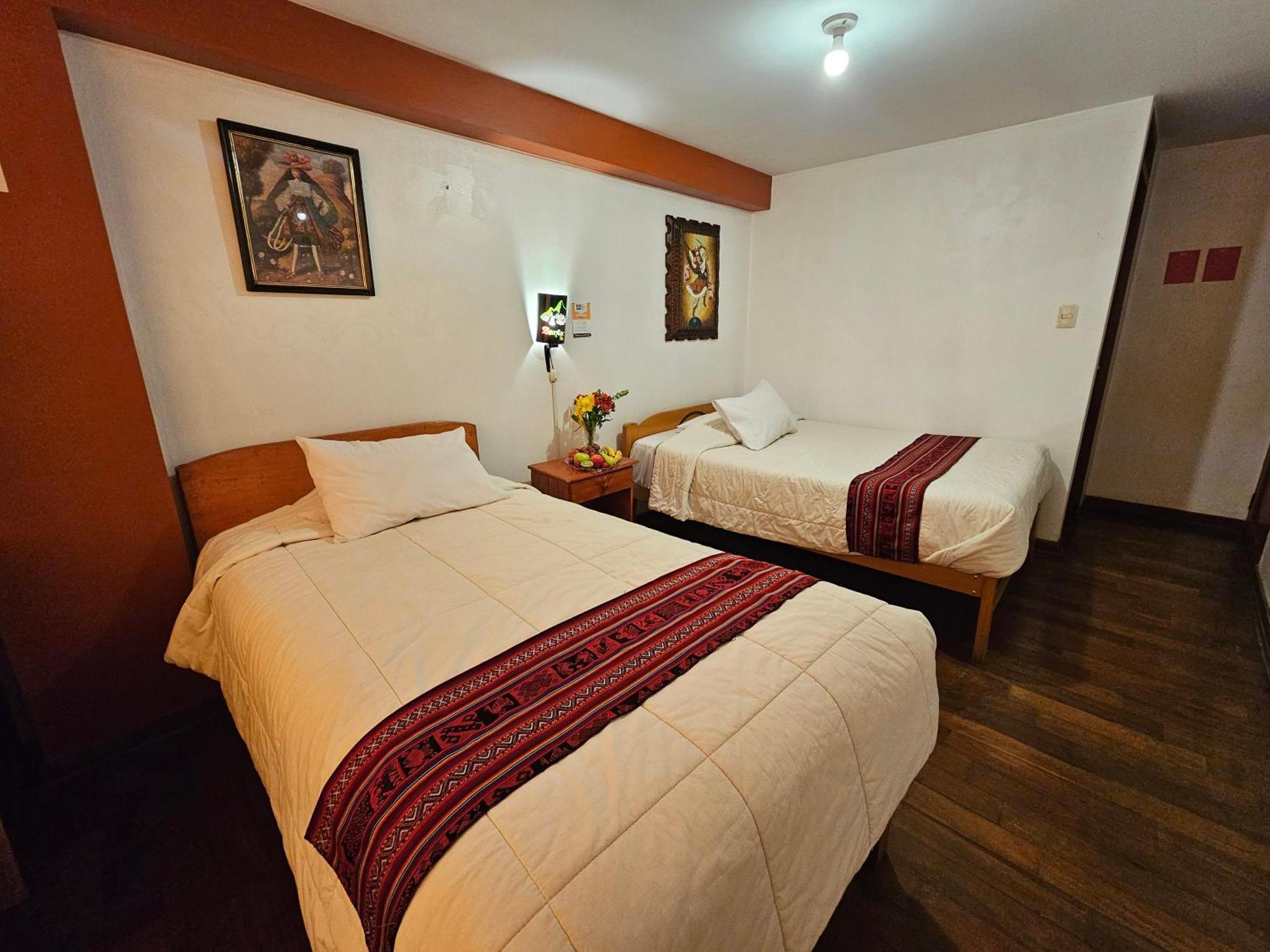 Hostal Con Vista A La Ciudad Santa Ana Cuzco Esterno foto